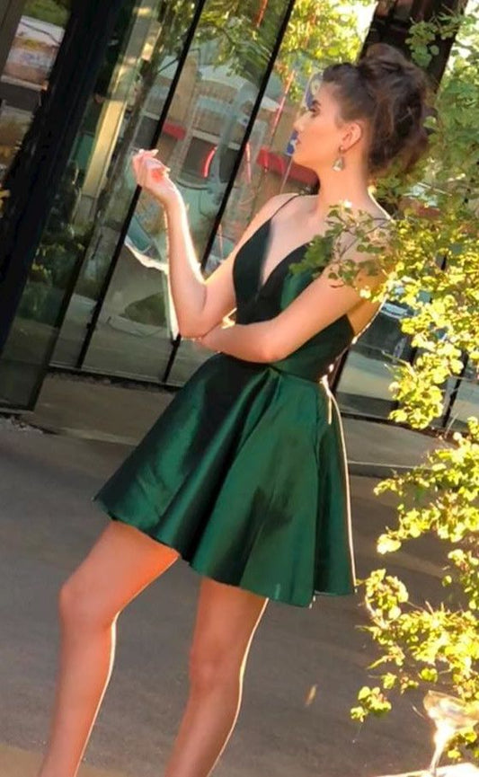 Deep V Neck Spaghetti Straps Homecoming Dresses Satin Hannah Short Dark Green Pleated